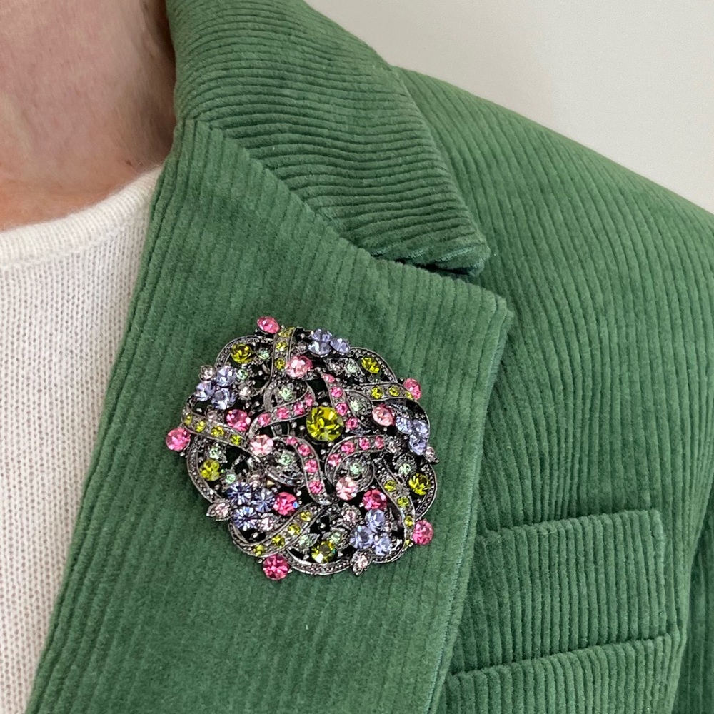 Rhinestone Crystal Pin/Brooch